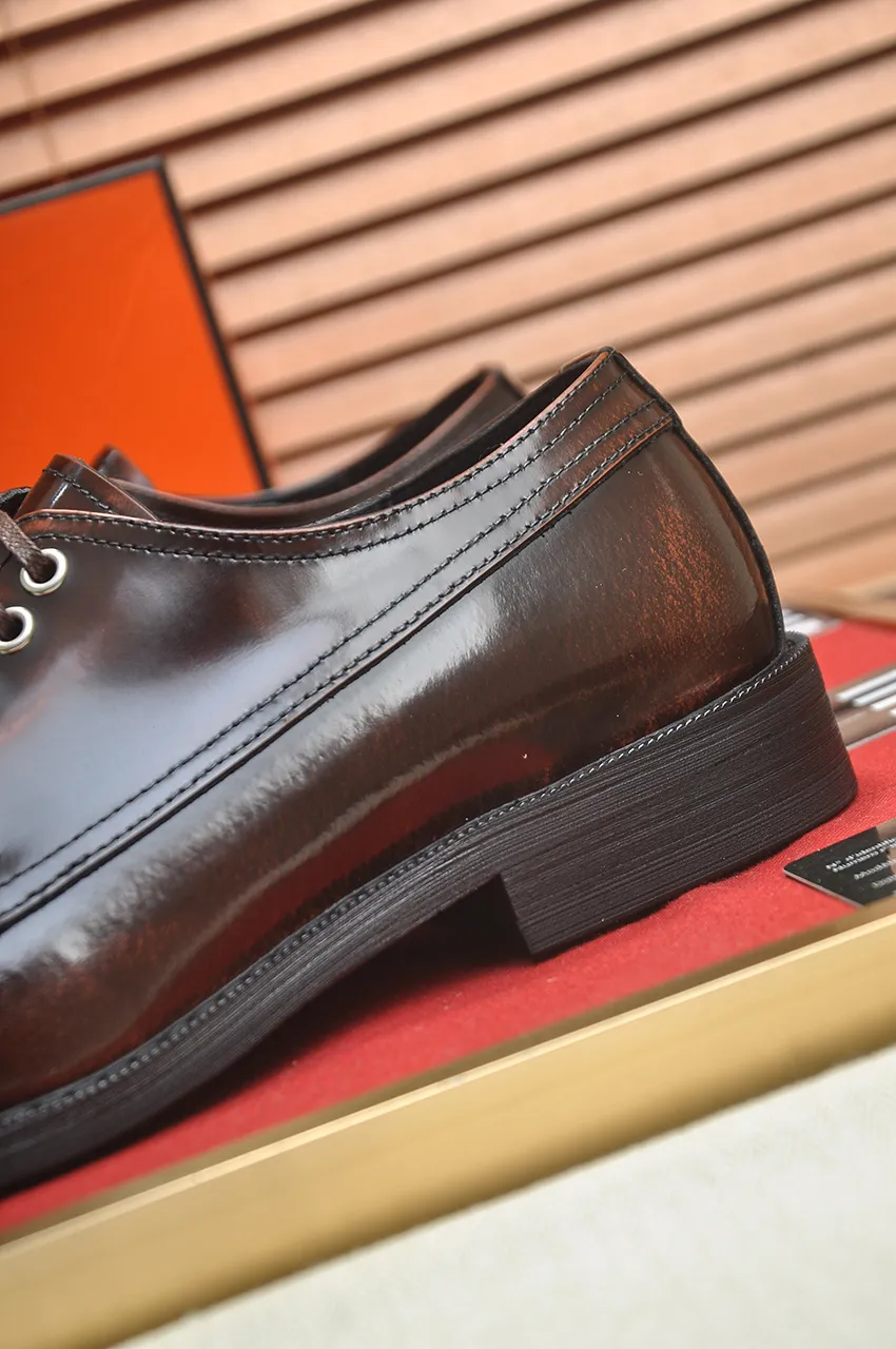 Men's shoes💰540💶[HERMES] (cowhide lining)🍀Italian top luxury🍀He does not pursue novel styles and gorgeous colors, but attracts the favor of successful men with his flawless, elegant and classic style. Formal leather shoes This very comfortable, simple and stable style allows you to easily match any style! The pattern is absolutely 1:1 refined from the original case, and we strive for excellence in materials, imported cowhide + cowhide lining💪💪💪extraordinary texture👍! .Code number: 39-45 (45 customized)